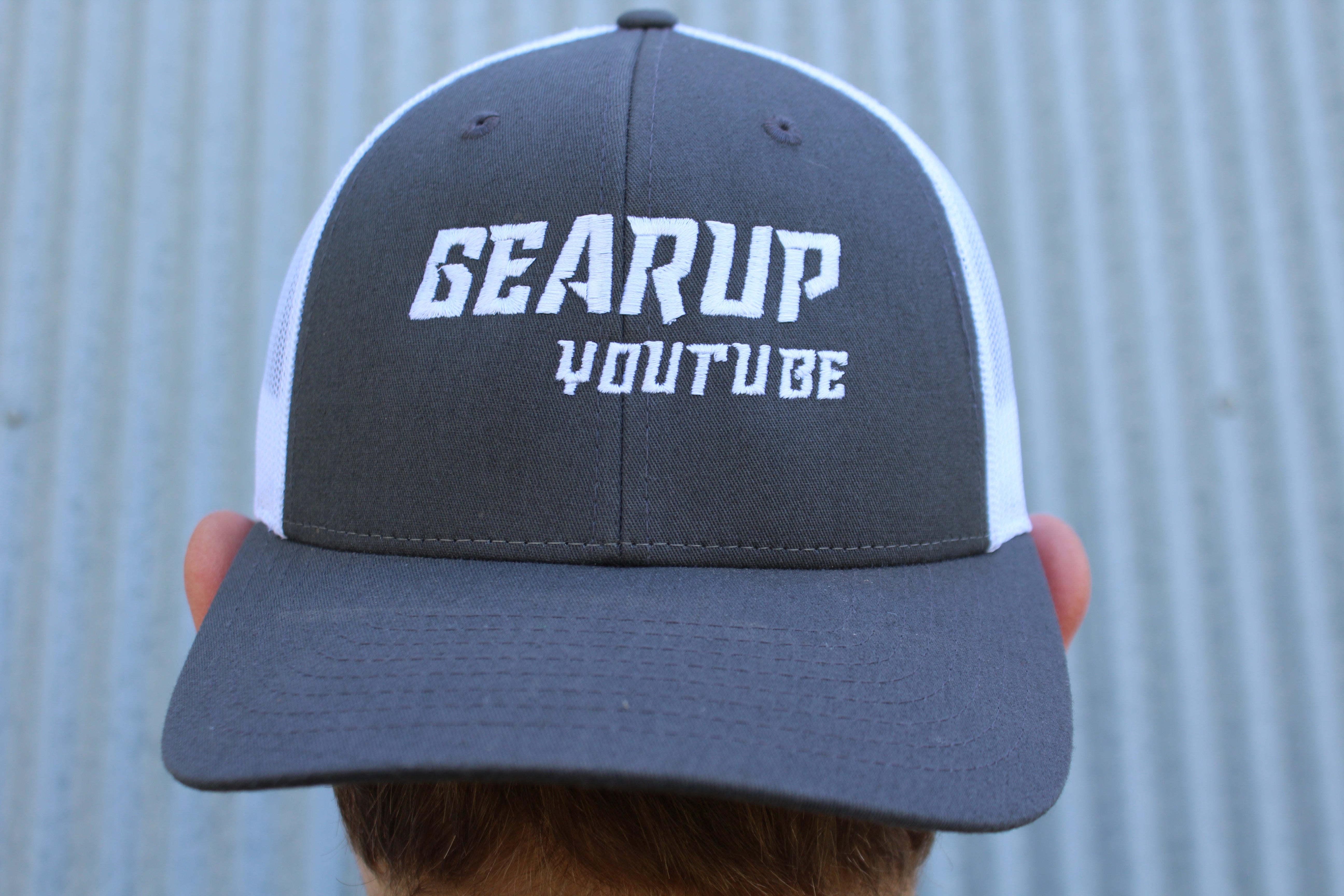 Logo Richardson® Low Profile Trucker Cap